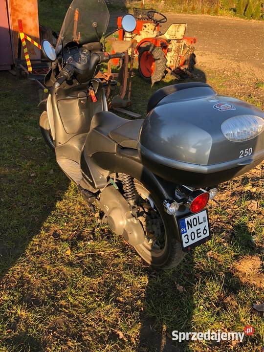 Sprzedam skuter Aprilia 250 Biskupiec