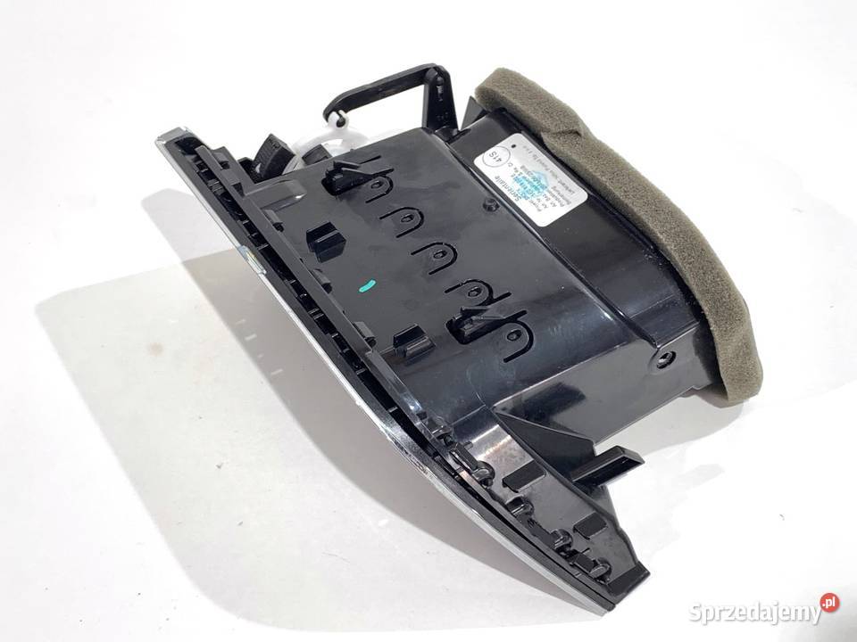 KRATKA NAWIEWU PRAWY PRZÓD SKODA OCTAVIA III osobowe podkarpackie sprzedam