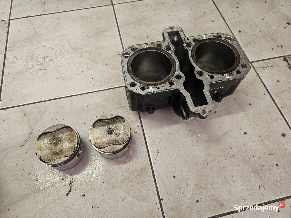 Kawasaki GPZ 500 cylinder cylindry tłok tłoki dolnośląskie sprzedam