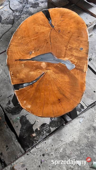 Stolik kawowy z naturalnego drewna i żywicy 52cm Kraśnik sprzedam