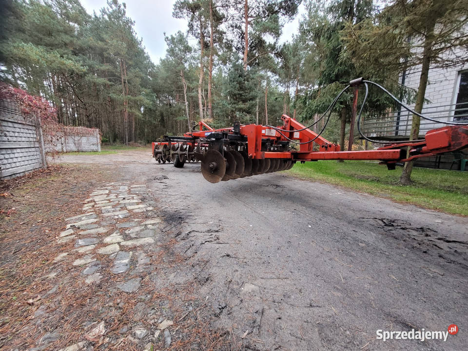 Brona talerzowa z wałem CROSSKILL 3 m QUIVOGNE Spławie