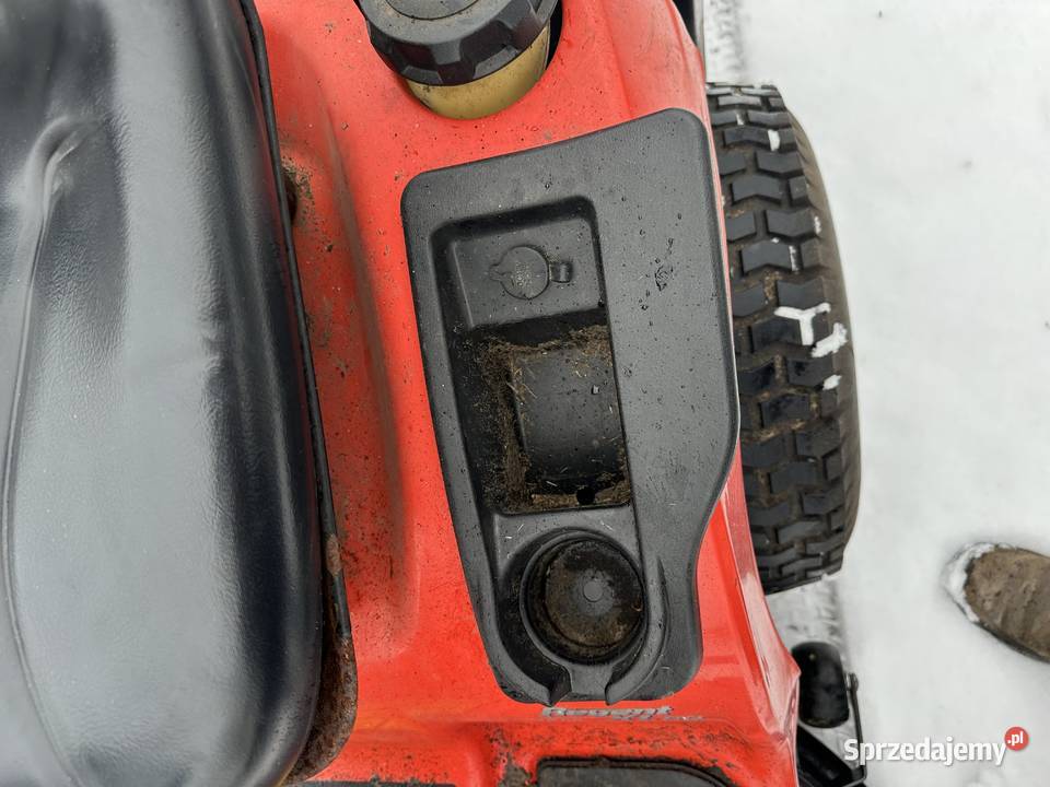 Traktorek Ogrodowy Simplicity 18 koni Briggs Kuzie