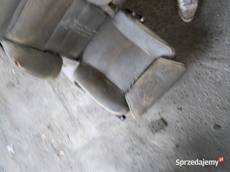 MITSUBISHI STARION TURBO FOTELE PRZEDNIR Chorzów sprzedam
