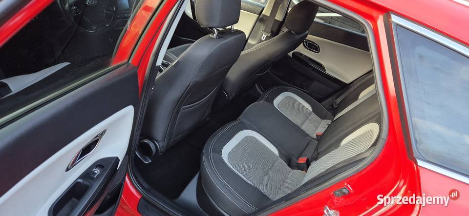 Kia Ceed II lift Ledy wersja Business line ładna czerwony Cee'd Ostrowce
