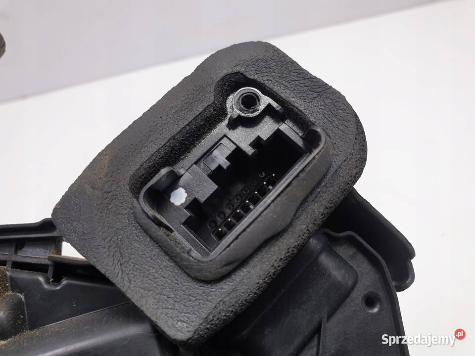 VW Polo V GTI ZAMEK DRZWI prawy TYŁ PASAŻERA Rudka