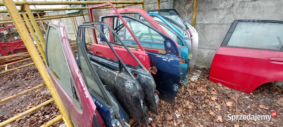 Nissan patrol drzwi prawe osobowe Byków