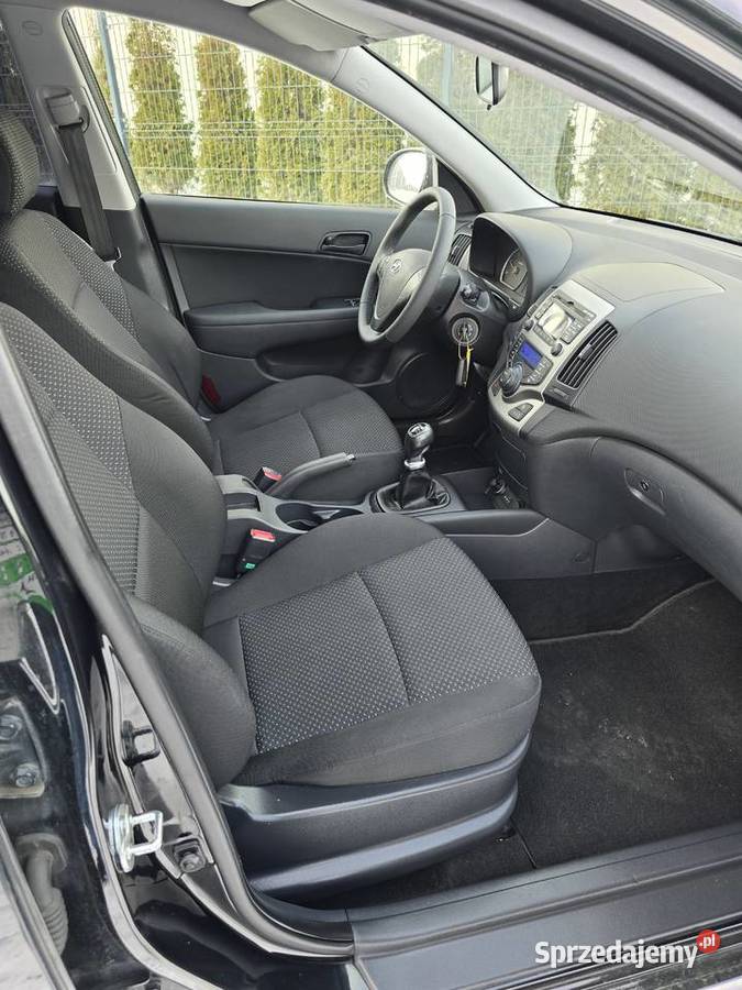 Hiundai i30 16crdi 116 2011r Szopinek