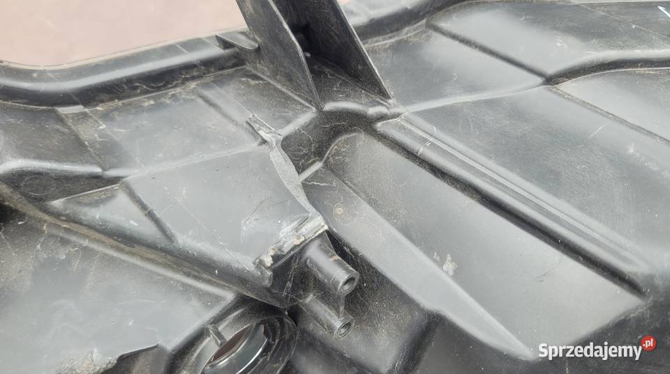 SUZUKI SX4 SCROSS LAMPA PRZEDNIA LEWA REFLEKTOR Ruda Śląska sprzedam