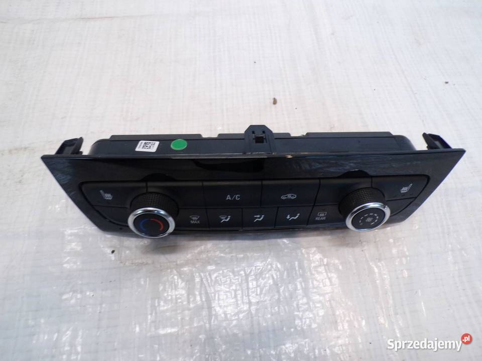 OPEL CORSA F PANEL KLIMATYZACJI 39181223 osobowe sprzedam