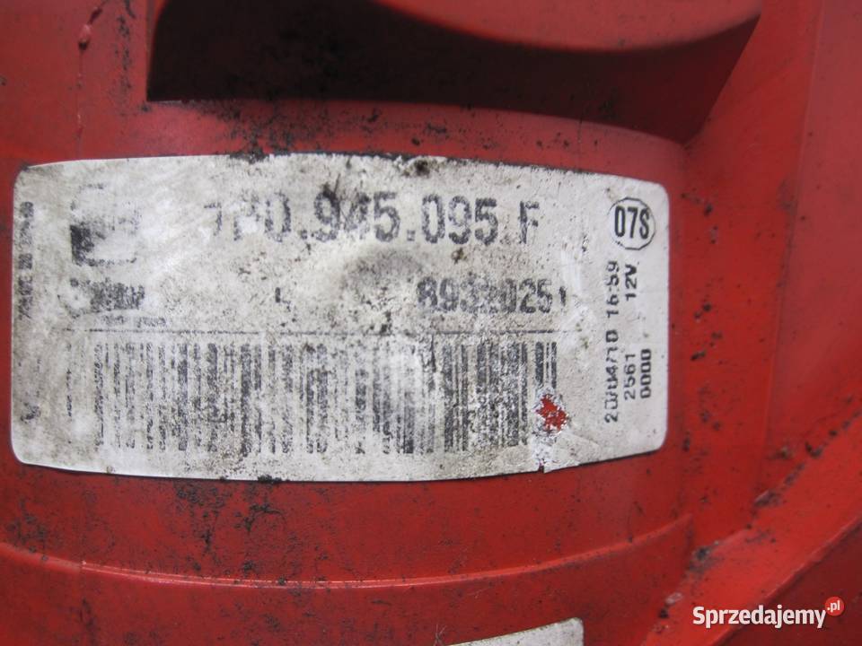 SEAT LEON II LIFT 10r lampa lewa tył 1P0945095F