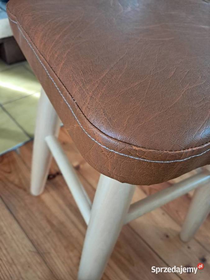 TABORET DREWNIANY KUCHENNY TAPICEROWANY OLCHA 45 45cm Ełk