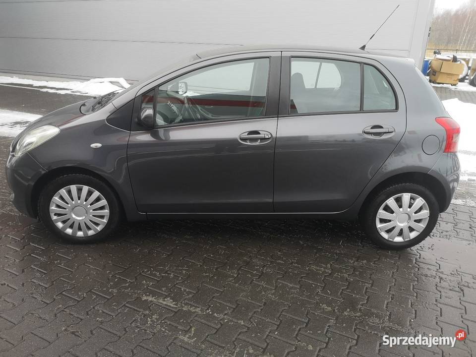 Toyota Yaris 13 z automatem zadbany serwisowany Jaworzno