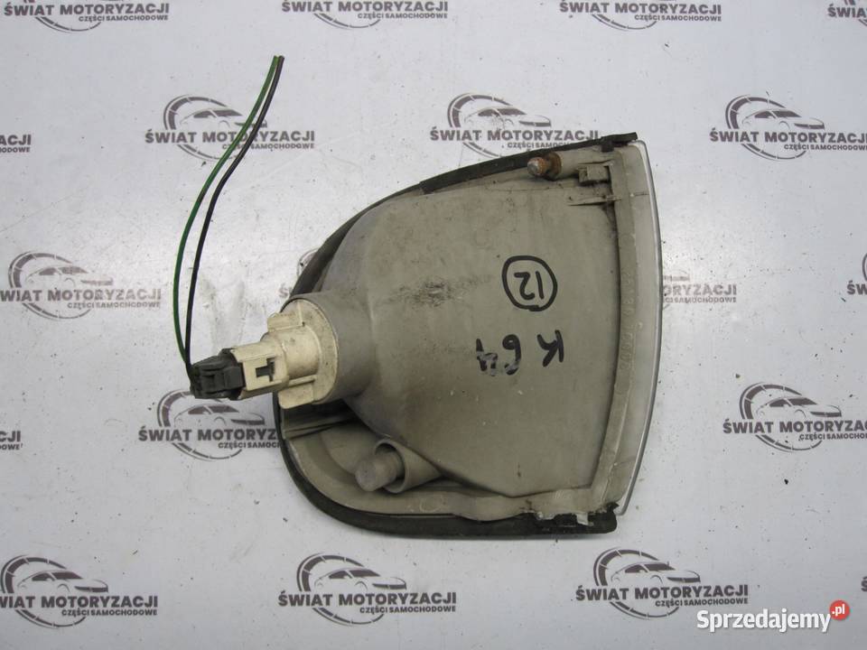 NISSAN VANETTE E 02r kierunkowskaz 261307C000 Kierunkowskazy sprzedam