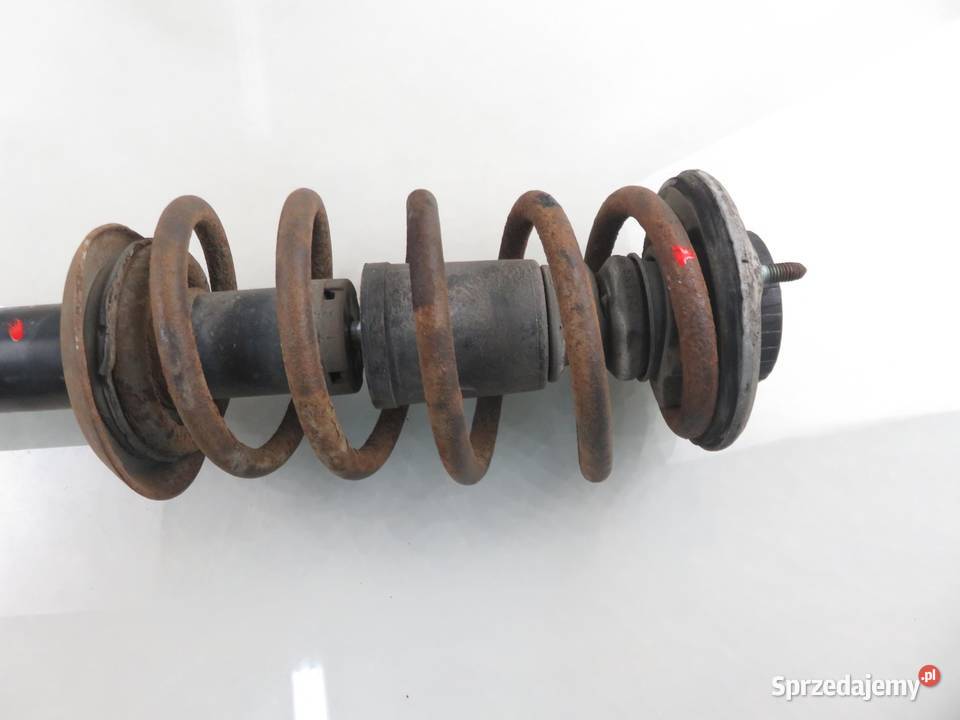 MCPERSON LEWY PRZEDNI AUDI A4 B5 18 ARG