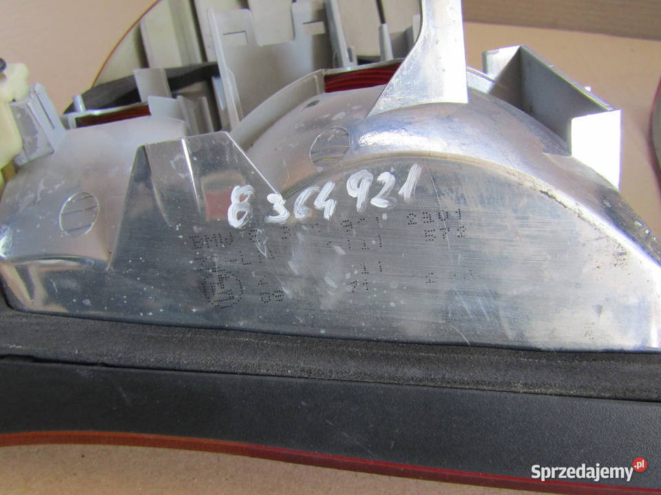 LAMPA TYLNA PRAWALEWA BMW 3 E46 SEDAN 8364922 Mysłaków