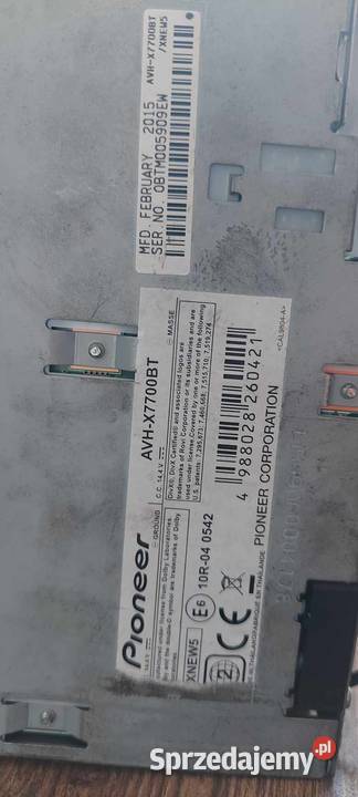 radio Pioneer z wysuwanym panelem dotykowym Pozostałe
