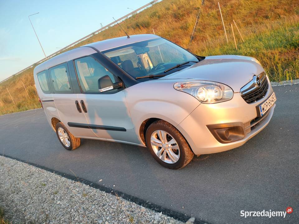 Opel Combo 2013 16 Diesel euro 5 Klima Rok produkcji 2013