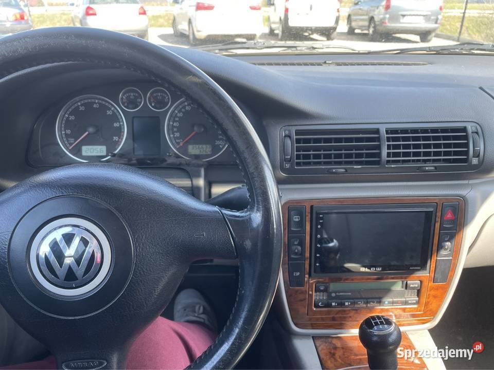 Volkswagen Passat b5Fl 20benz klima półskóry Rok produkcji 2000 Volkswagen Rutki-Kossaki