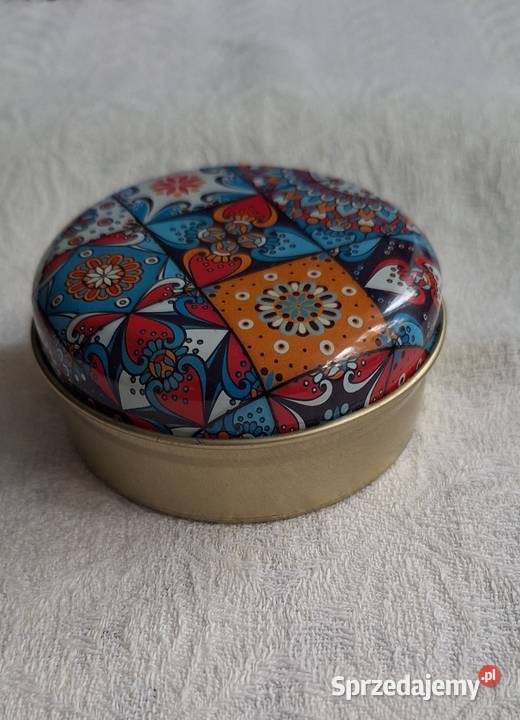 mydło mydełko z Albanii w pudełeczku blaszanym Unisex Wrocław