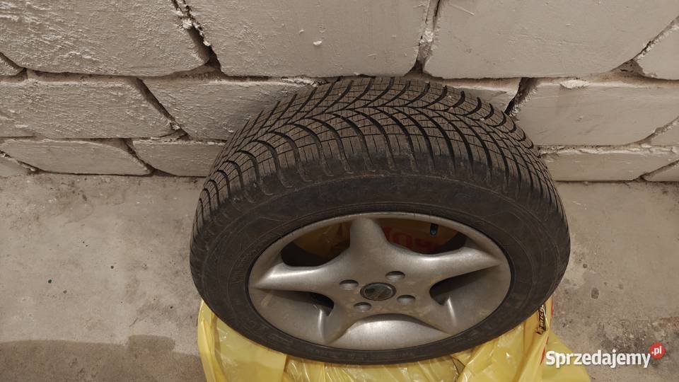 Felgi aluminiowych Artec 4x100 z oponami Koła Ełk
