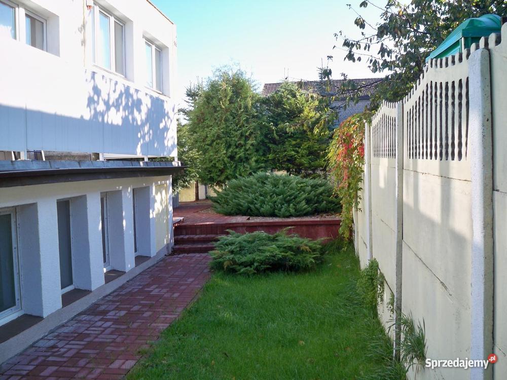 Dom czetropoziomowy Świdwin Rok budowy 1987 Świdwin