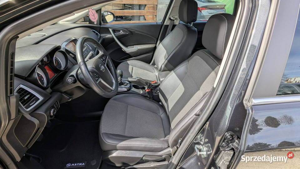 Opel Astra 17D110OPŁACONYBezwypadkowy gniazdo SD Częstochowa