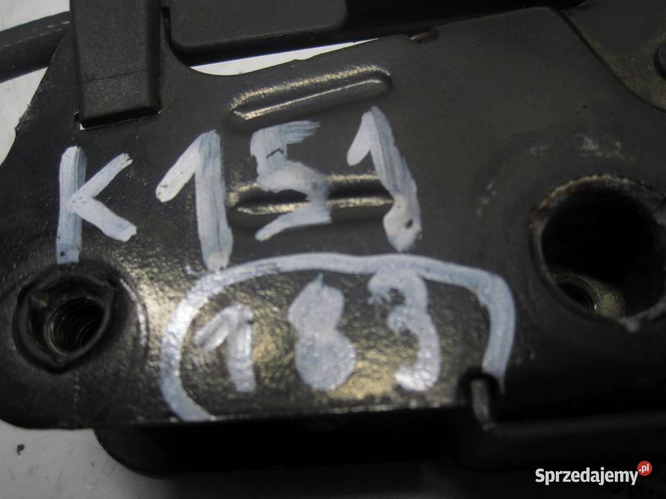 AUDI A3 SPORTBACK I 8PA 09r zamek maski osobowe Kielce