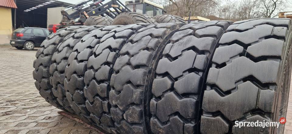 825r15 82515 Wózek widłowy 90 bieżnik bez napraw Nowe Miasto Lubawskie