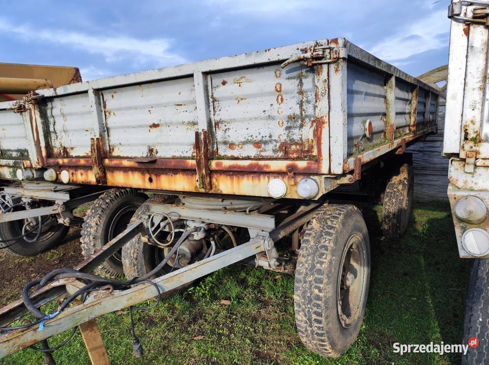 Przyczepy D732 nieuszkodzony Tyniec nad Ślęzą