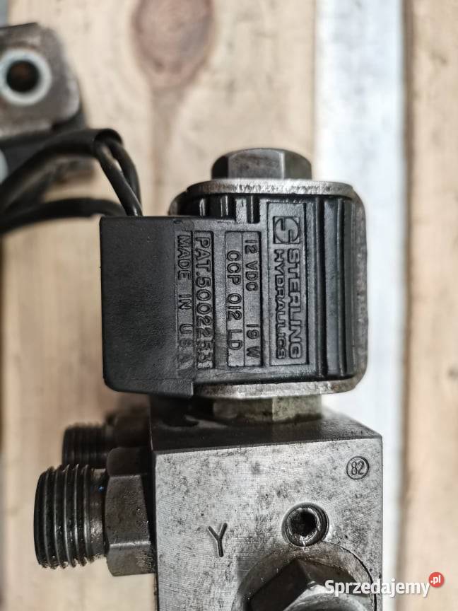 Blok zaworowy CAT TH 62 Husco 5006 Wilkowo sprzedam