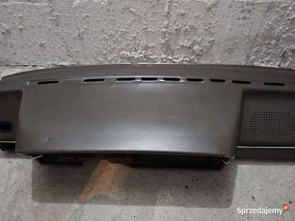 Vw Passat B2 32b deska rozdzielcza brązowa Elbląg