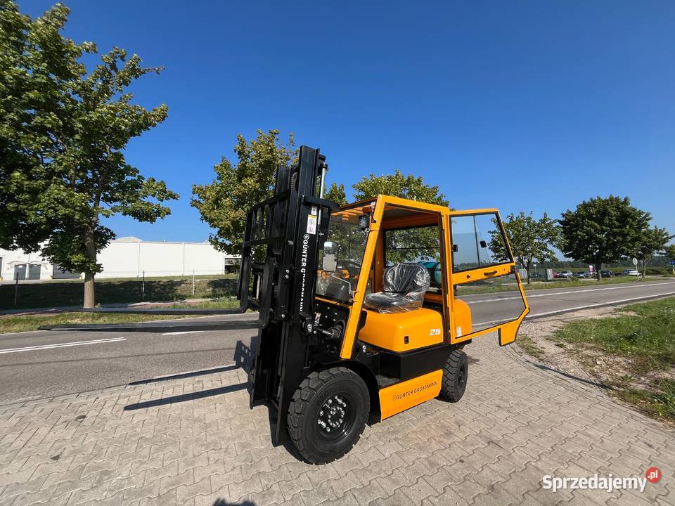Nowy wózek widłowy z kabiną 25T 3m LPG Gunter Kraków sprzedam
