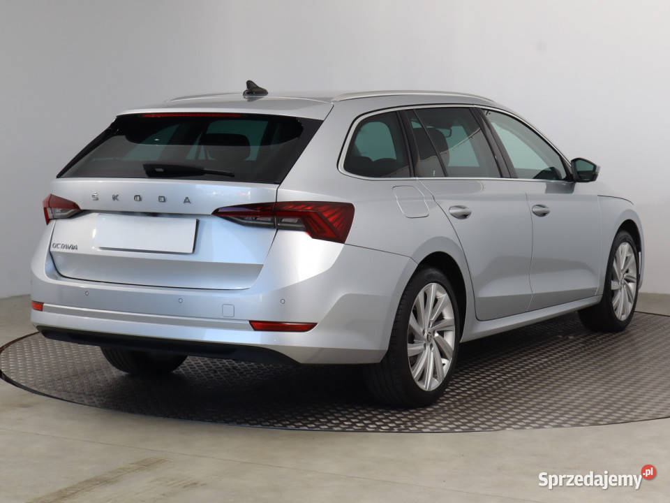 Skoda Octavia 15 TSI Piaseczno sprzedam