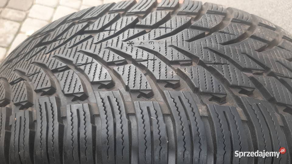 Opony zimowe 25555R19 Mrozy