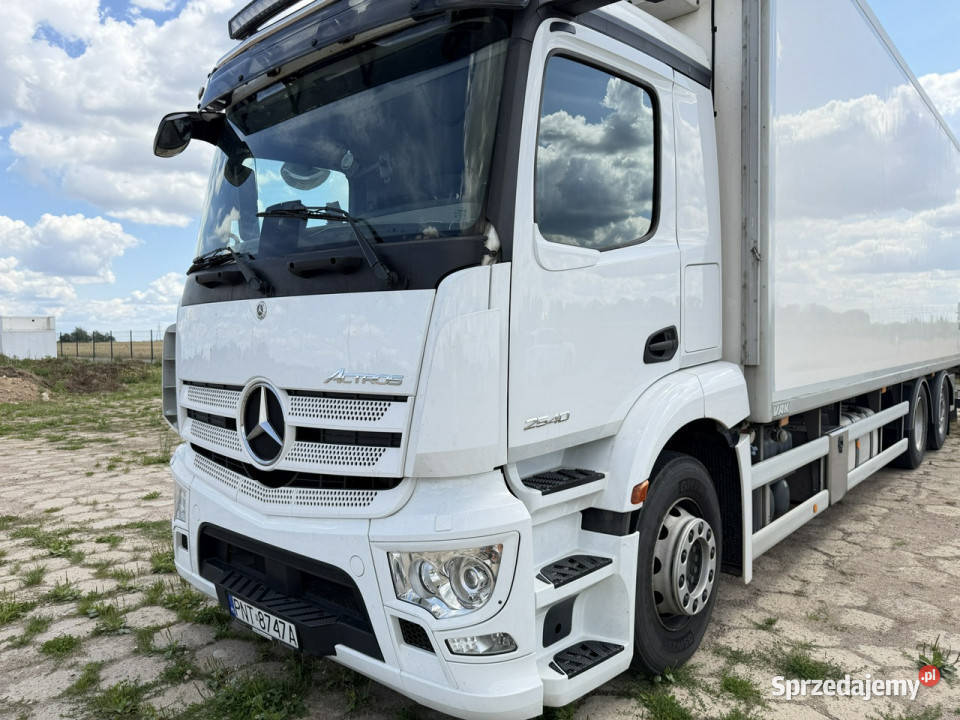 Mercedes ACTROS 2540 MERCEDES ACTROS 2540 ACC E Warszawa