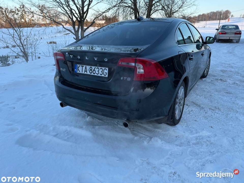 Volvo S60 25 T5 329030km