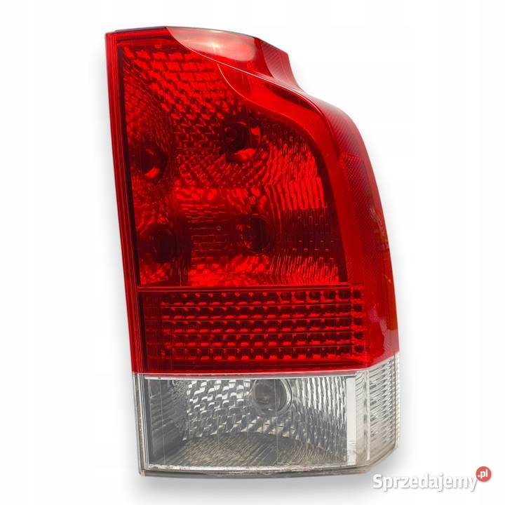 LAMPA PRAWA Volvo V70 II XC70 kombi LIFT LED osobowe Chełm
