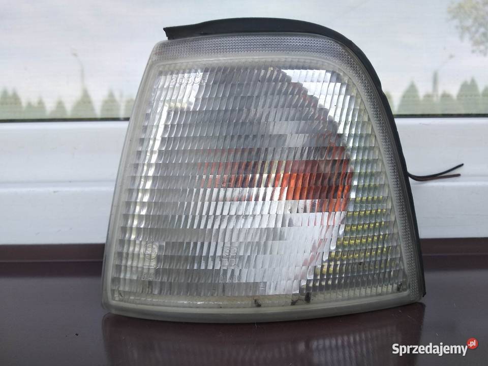 Audi 80 B3 B4 kierunkowskaz kierunek przedni łódzkie sprzedam
