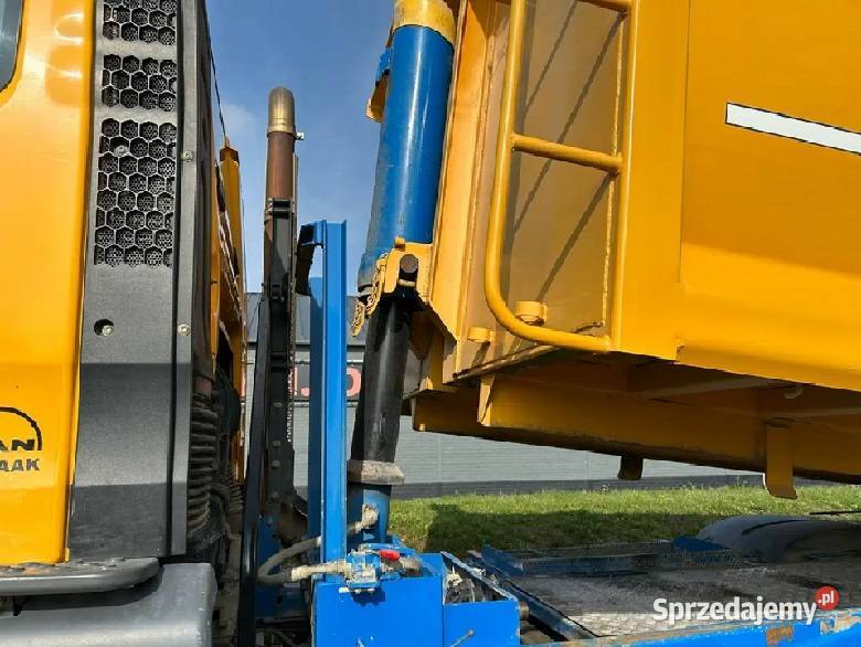 wywrotka 6x4 ciagnik 6x4 MAN TGS Warszawa