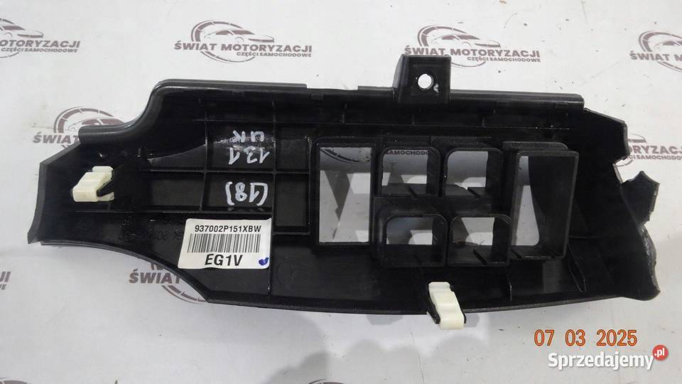 KIA SORENTO II 4x4 10r nakładka konsoli Motoryzacja sprzedam