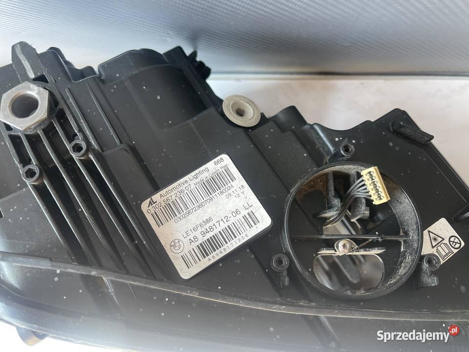 BMW G20 PRAWA OBUDOWA LAMPY 948171206 Ostroróg