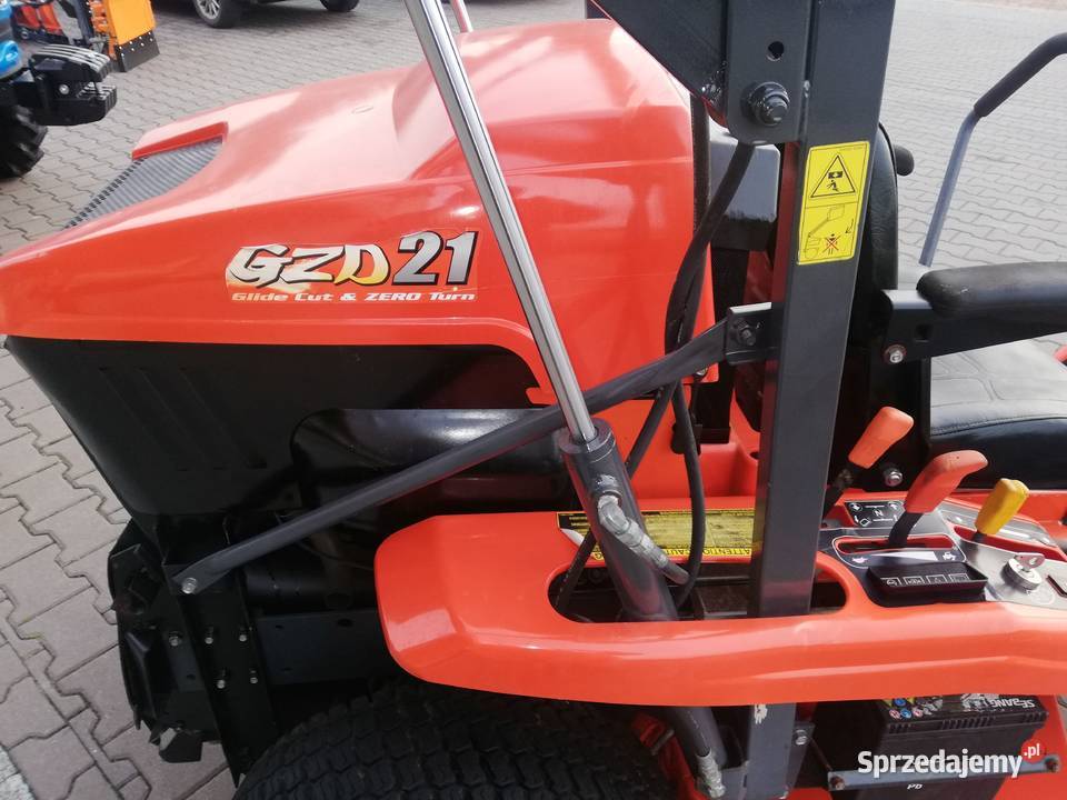 Profesjonalna kosiarka Kubota GZD21 21 górny Kobiele Wielkie