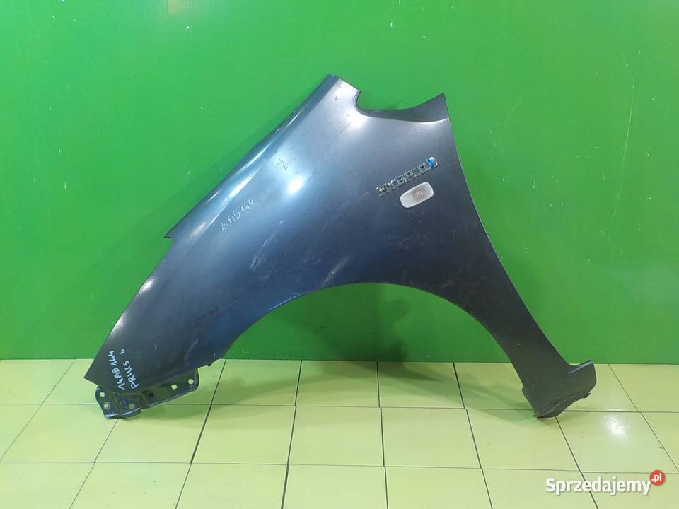 TOYOTA PRIUS II 15 VVTI 09r HB 5D blotnik lewy