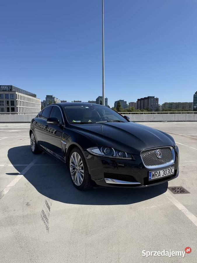 Jaguar XF 30 T AWD Premium Luxury Warszawa