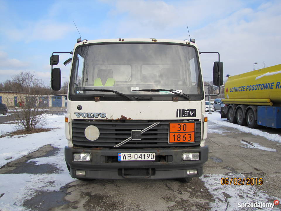Autocysterna VOLVO kod LGBF ważne badania Warszawa