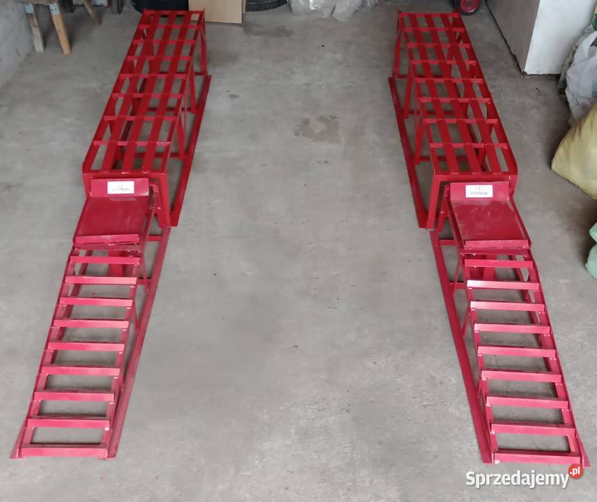 Najazdy samochodowe rampa