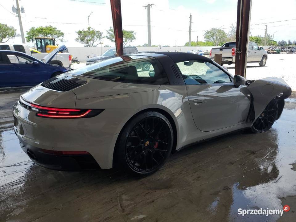 2024 PORSCHE 911 TARGA 4S do sprowadzenia Częstochowa