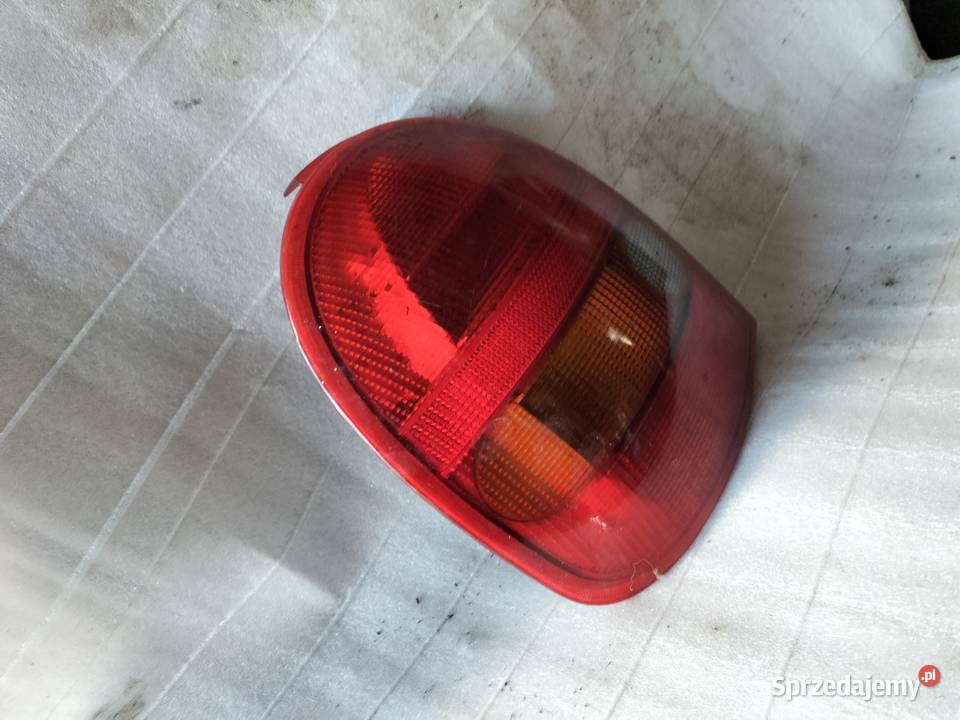 LAMPA TYŁ LEWA 3D OPEL CORSA B