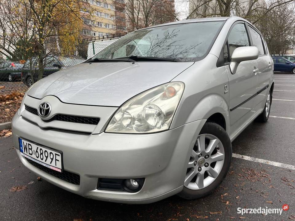 Fajna Toyota 122KM Warszawa sprzedam