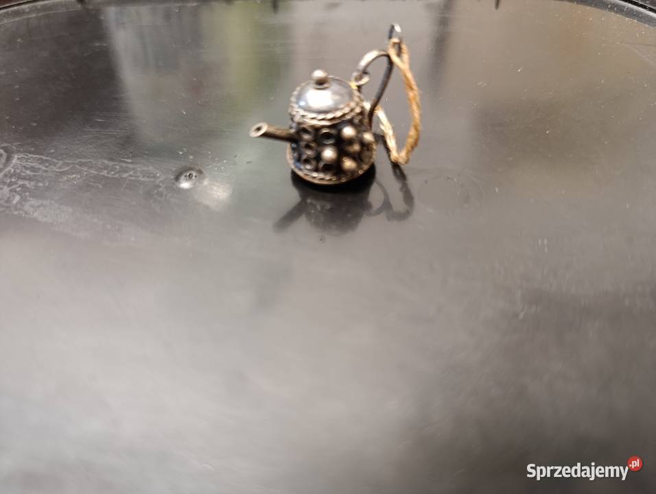 Rytosztuka z epoki srebro mini czajniczek srebro sprzedam